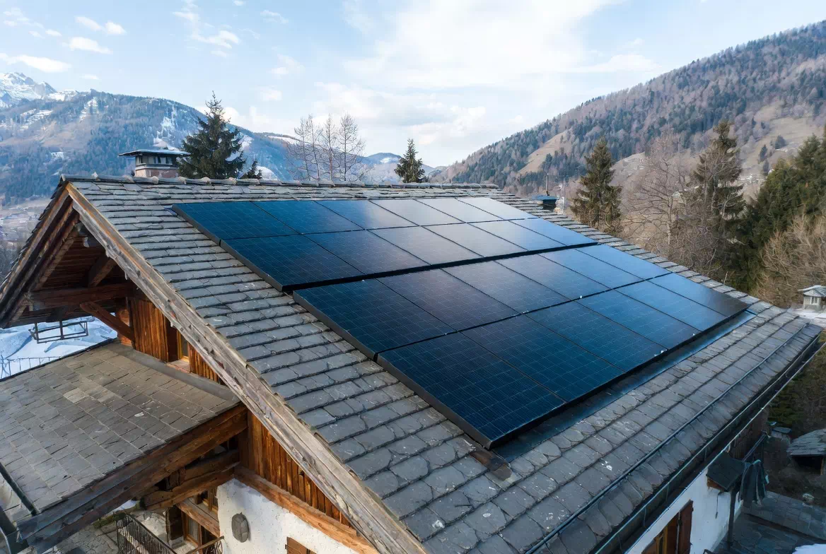 Villa à Gap avec panneaux solaires après nettoyage UpSolaire
